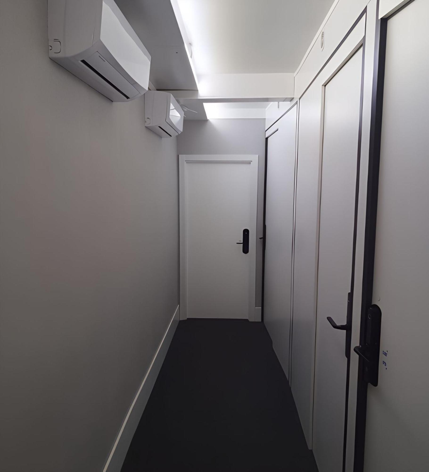 Modular Rooms Мадрид Екстериор снимка